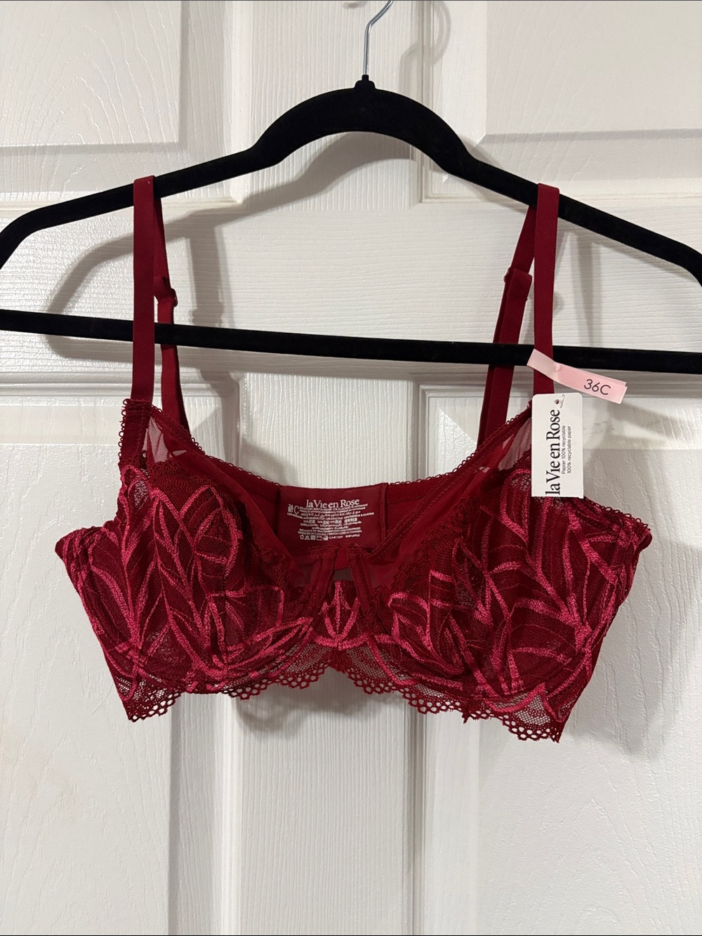 La Vie En Rose Burgundy Floral Lace Underwire Bra No padding